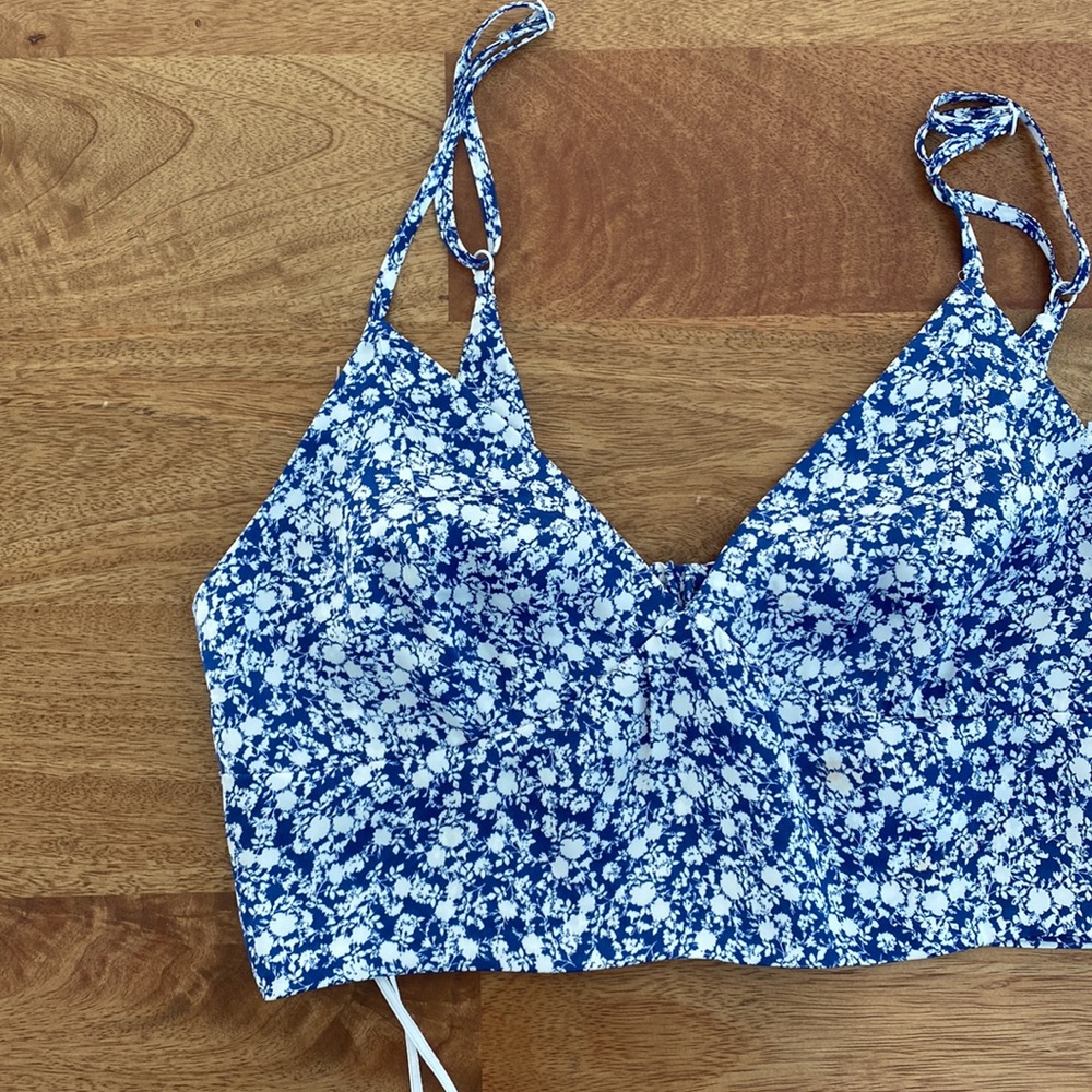 Zara Floral Print Top - Picture 9 of 11